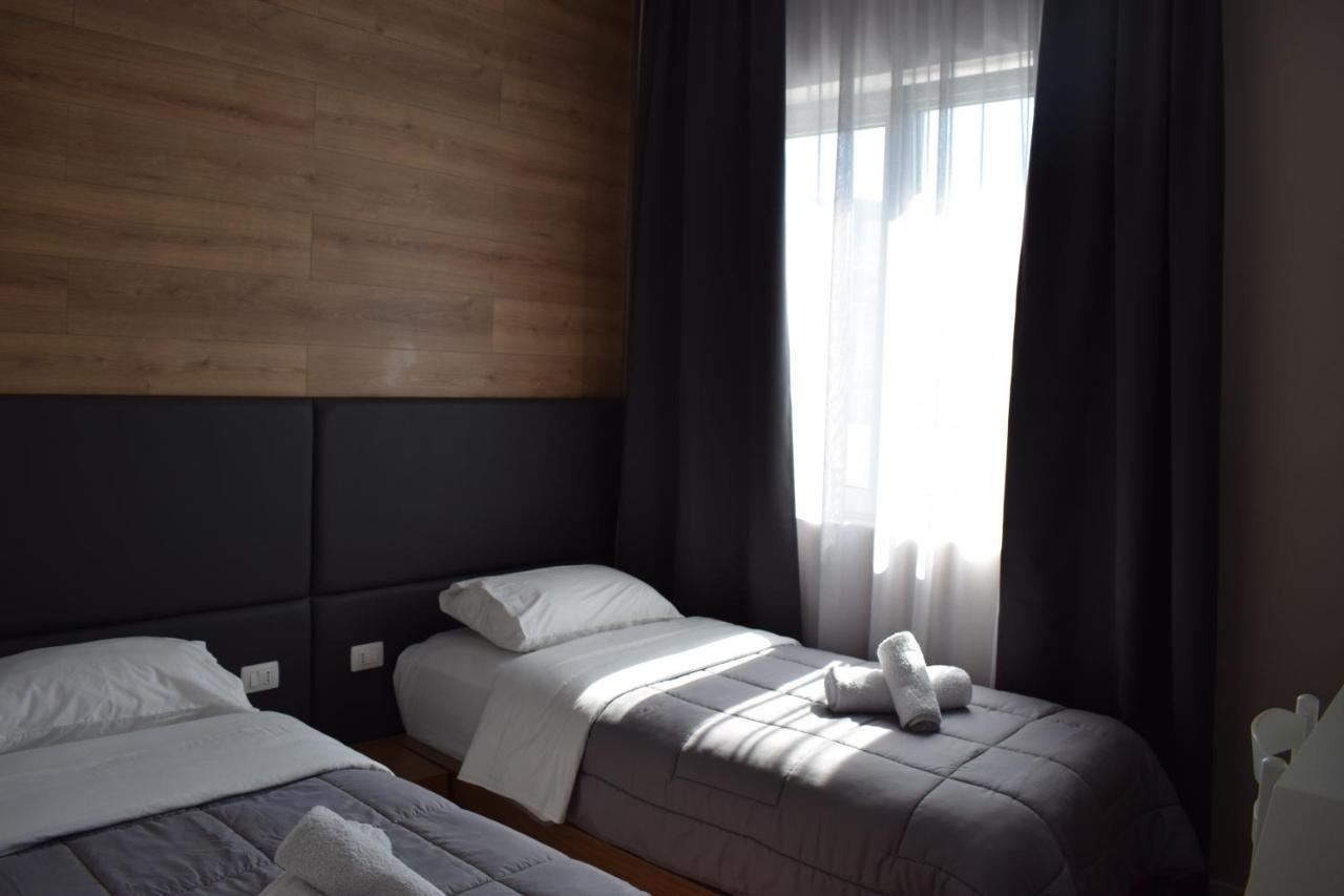 Bluepoint Hotel Tepelene Экстерьер фото
